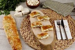 Antep Peynirli Kol Böreği