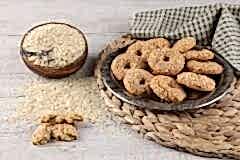 Susamlı Halka Kahke