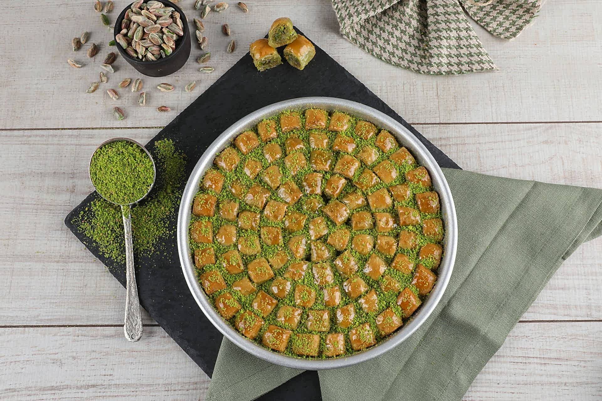 Akşam Özel Tatlısı ( Küçük Tepsi )