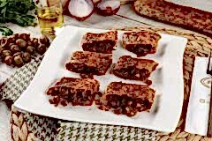 Kol Böreği ( Yeşil Zeytin Mevsimine Göre )